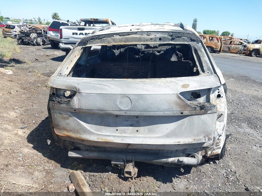 2023 Volkswagen Atlas Cross Sport 3.6L V6 Se W/Technology VIN: 1V2HE2CA0PC211694 Lot: 44734578