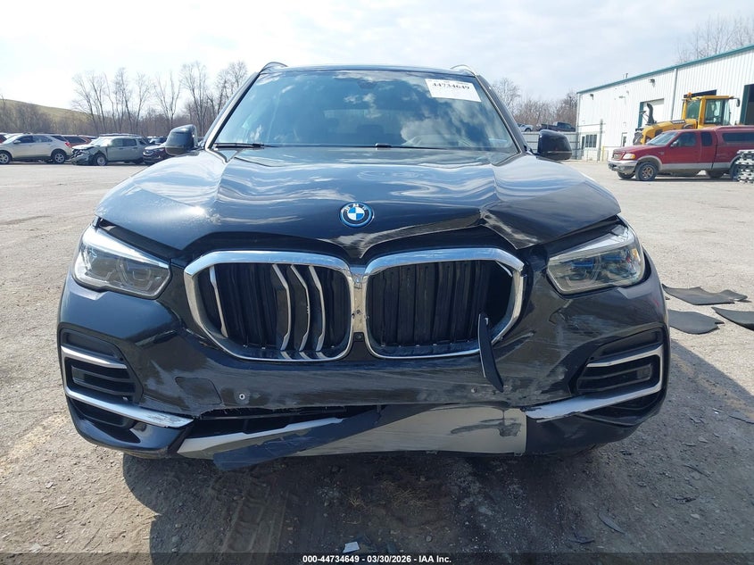 2022 BMW X5 Phev xDrive45E VIN: 5UXTA6C06N9N33352 Lot: 44734649