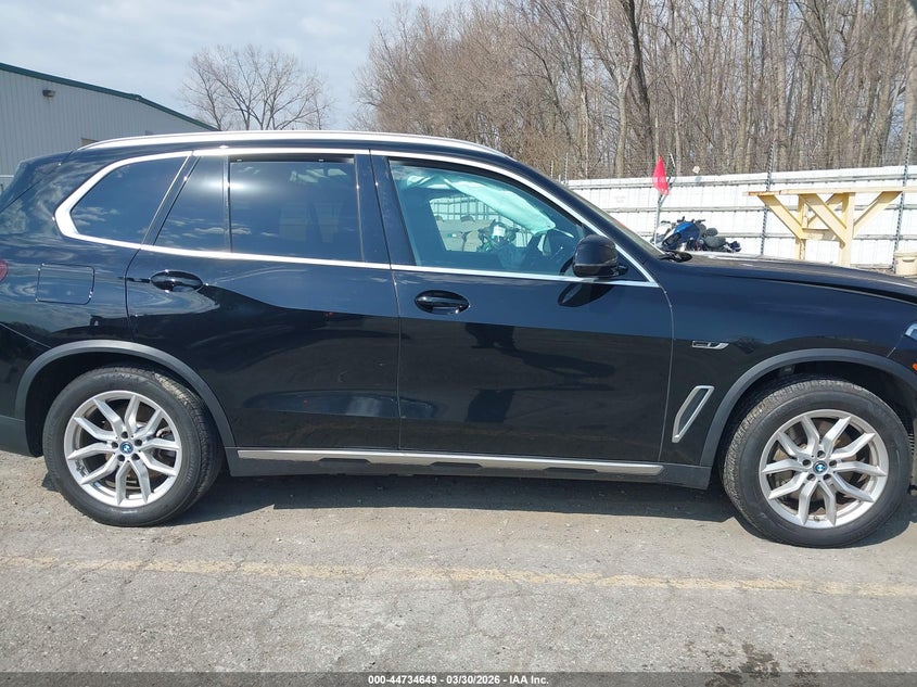 2022 BMW X5 Phev xDrive45E VIN: 5UXTA6C06N9N33352 Lot: 44734649