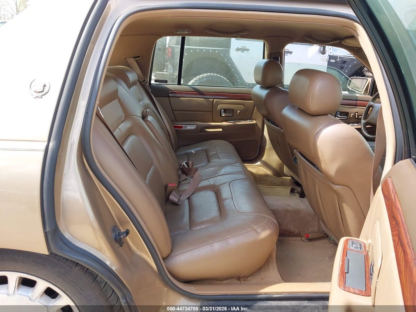 1999 Cadillac Deville Standard VIN: 1G6KD54Y7XU752696 Lot: 44734705