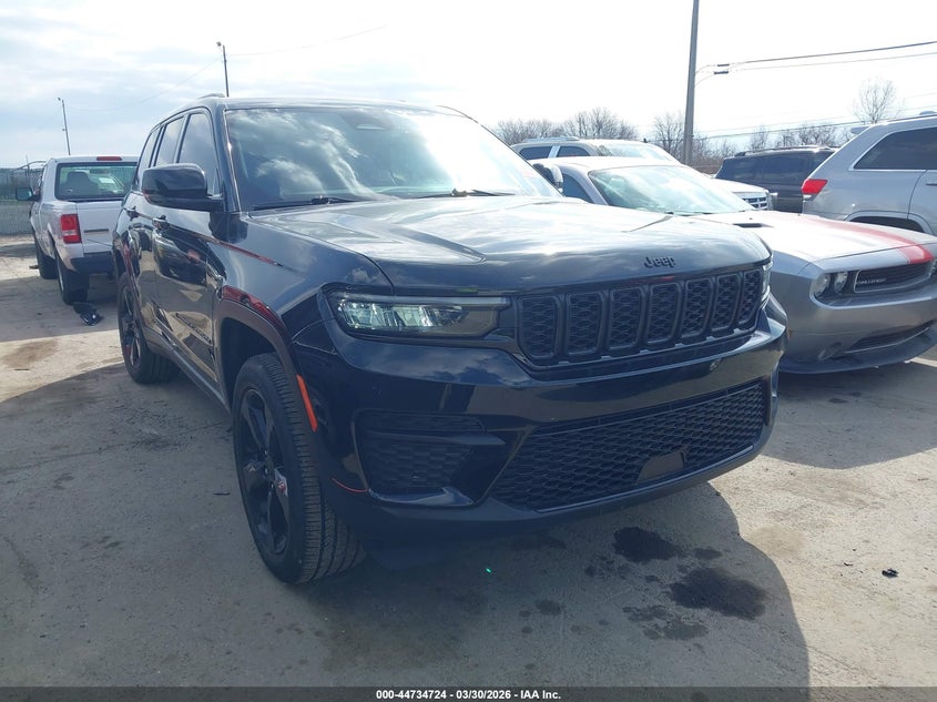 2022 Jeep Grand Cherokee Altitude 4X4