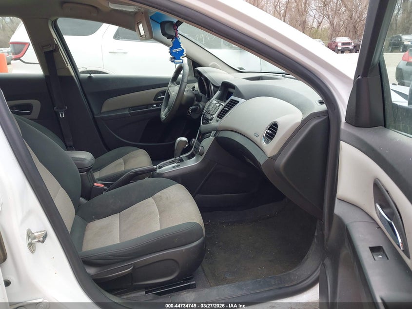 2012 Chevrolet Cruze Ls