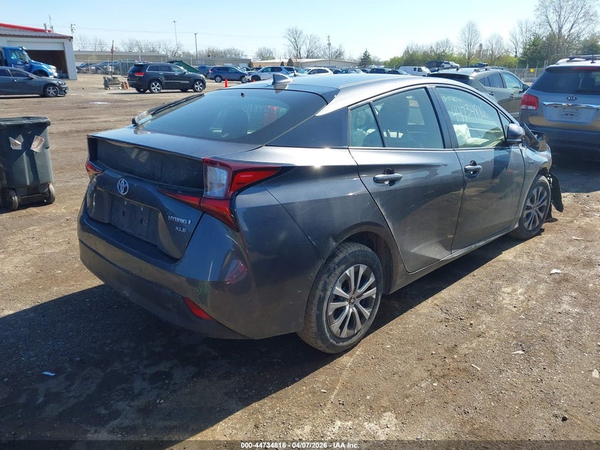 2019 Toyota Prius Xle