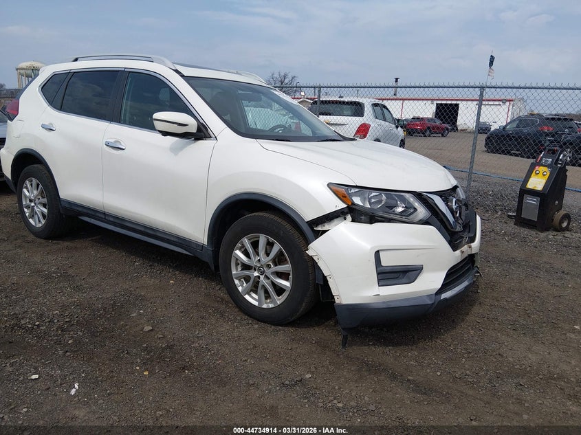 2017 Nissan Rogue Sv