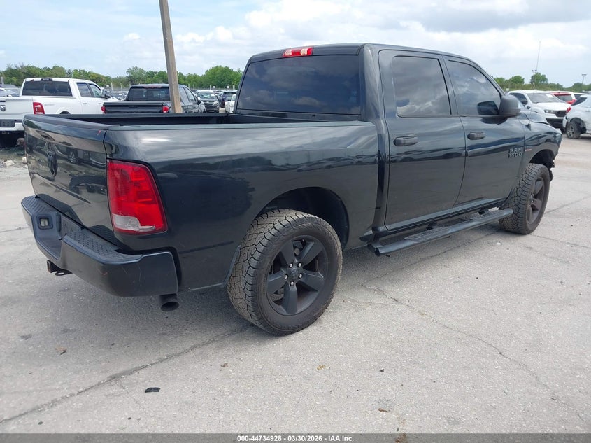 2018 Ram 1500 Express 4X2 5'7 Box