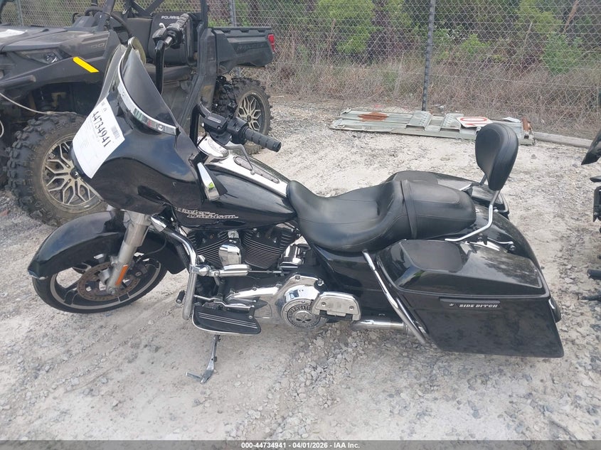 2014 Harley-Davidson Flhx Street Glide VIN: 1HD1KBM18EB668510 Lot: 44734941