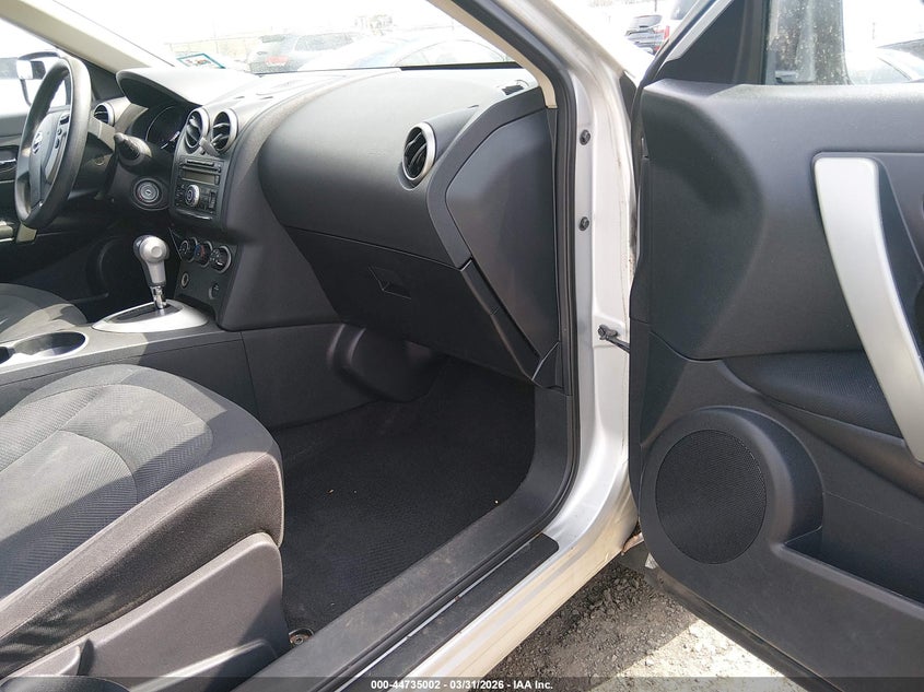 2011 Nissan Rogue S