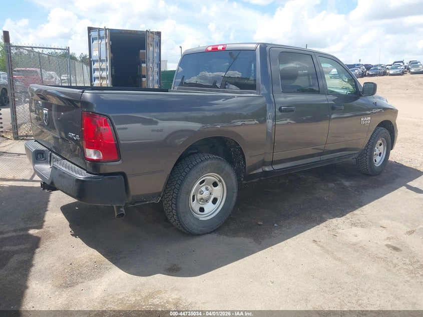 2020 Ram 1500 Classic Tradesman 4X4 5'7 Box