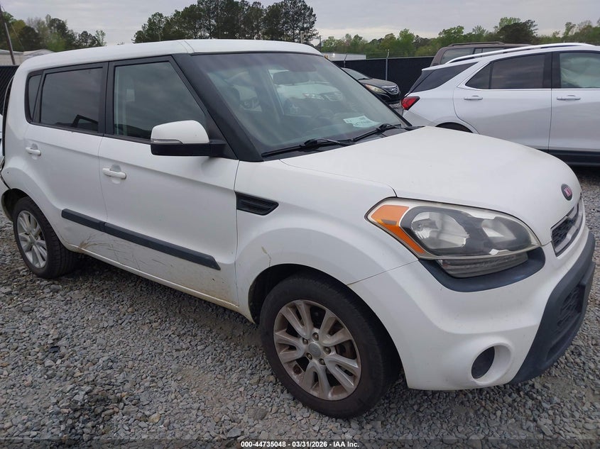 2013 Kia Soul +