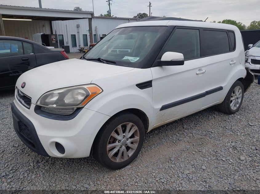 2013 Kia Soul +