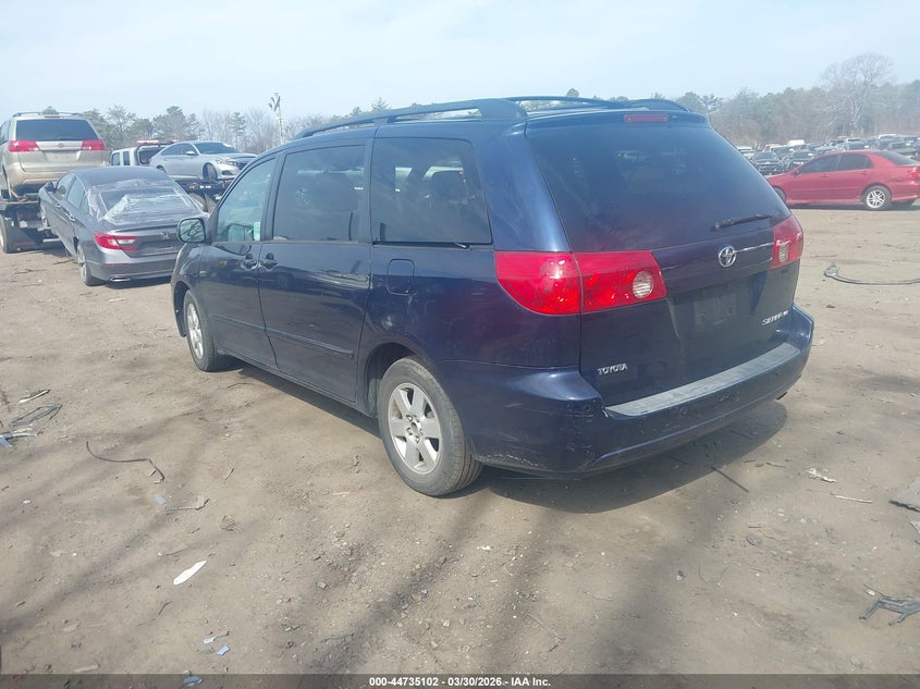 2007 Toyota Sienna Le