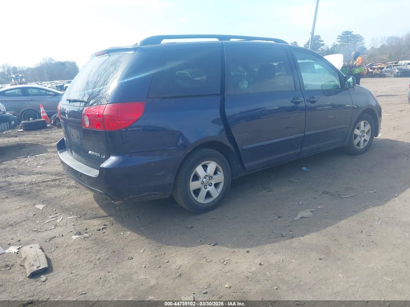 2007 Toyota Sienna Le