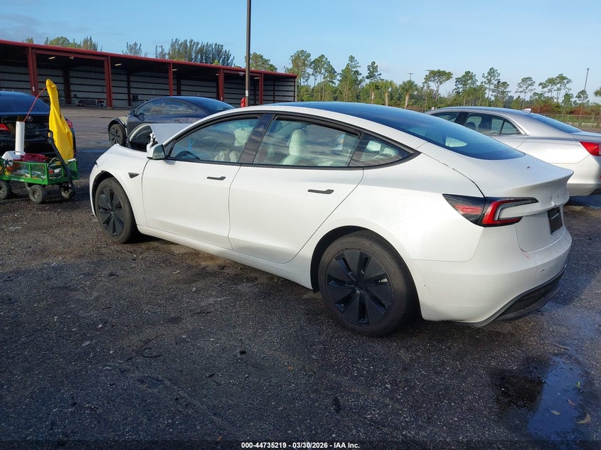 2025 Tesla Model 3 Long Range Rear-Wheel Drive/Standard Rear-Wheel Drive