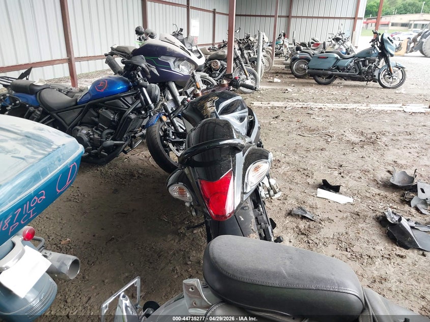 2009 Suzuki Gsx1300 R VIN: JS1GX72A892102974 Lot: 44735277