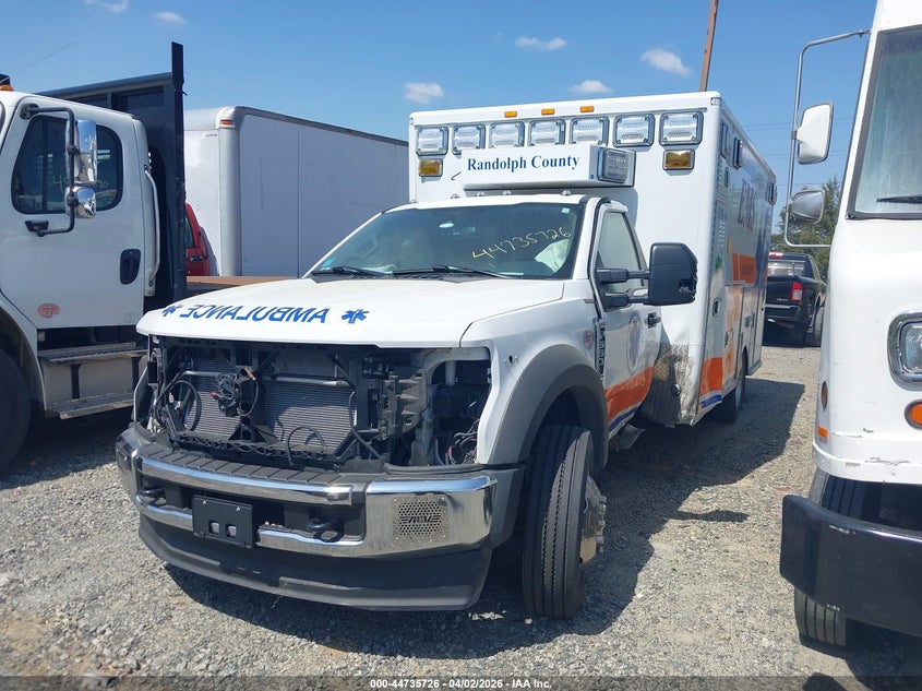 2022 FORD F-550 CHASSIS (VIN: 1FDUF5HT6NEC21815