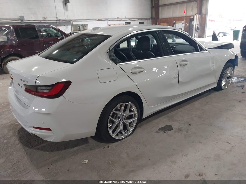 2025 BMW 330I xDrive