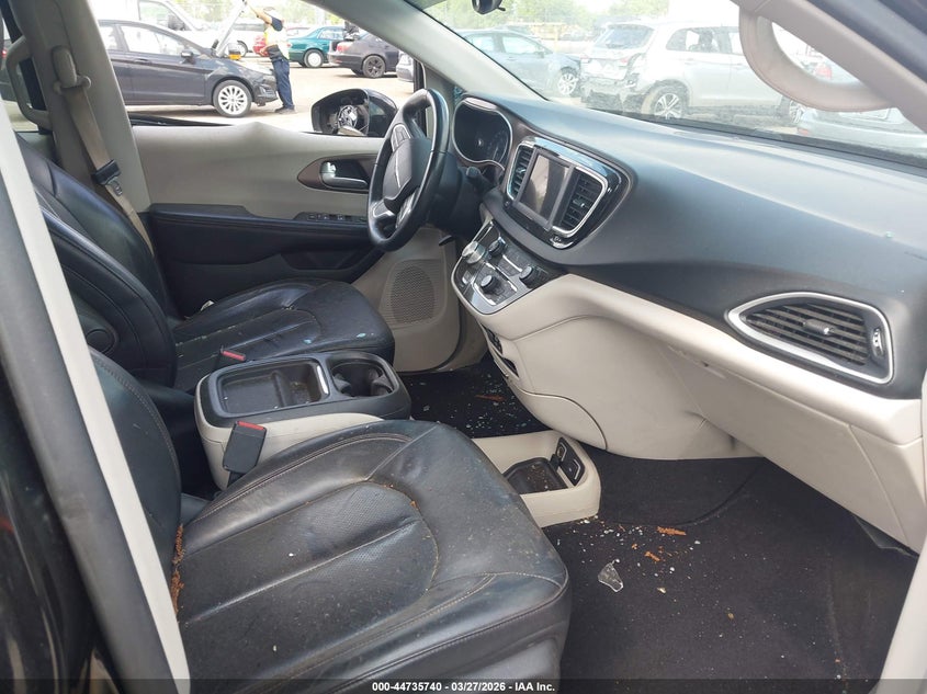 2018 Chrysler Pacifica Touring L