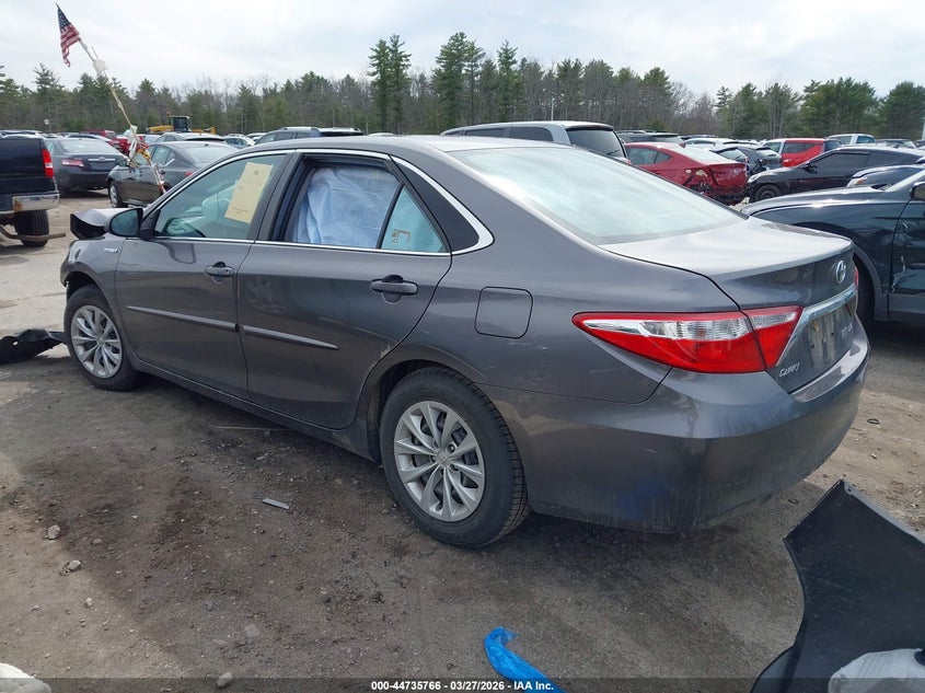 2016 Toyota Camry Hybrid Le