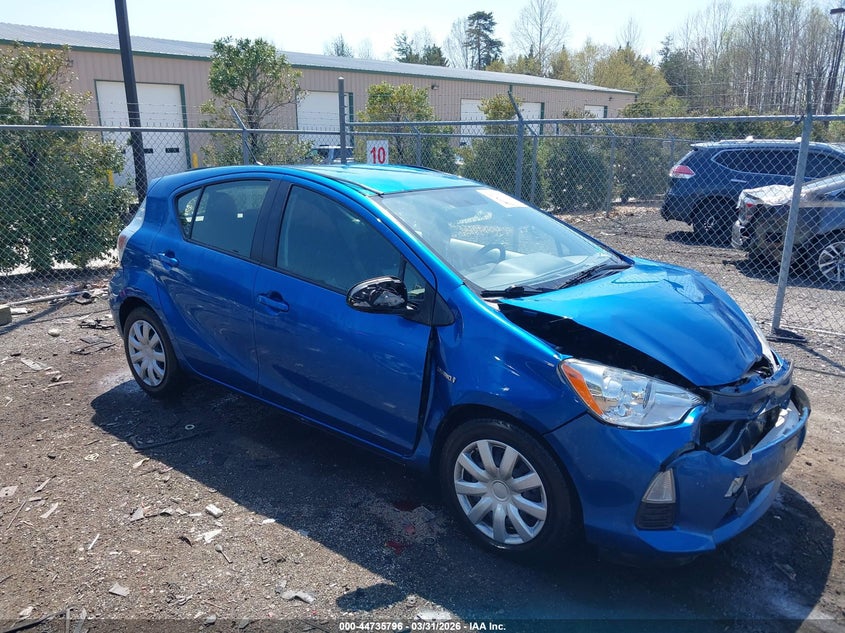 2014 Toyota Prius C Two