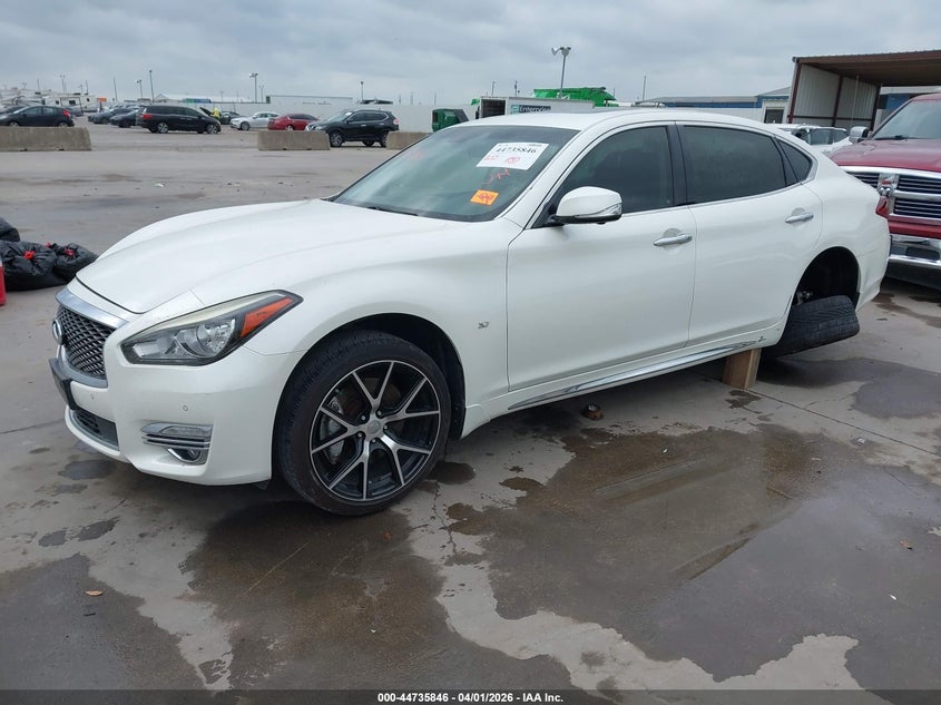 2016 Infiniti Q70L 3.7