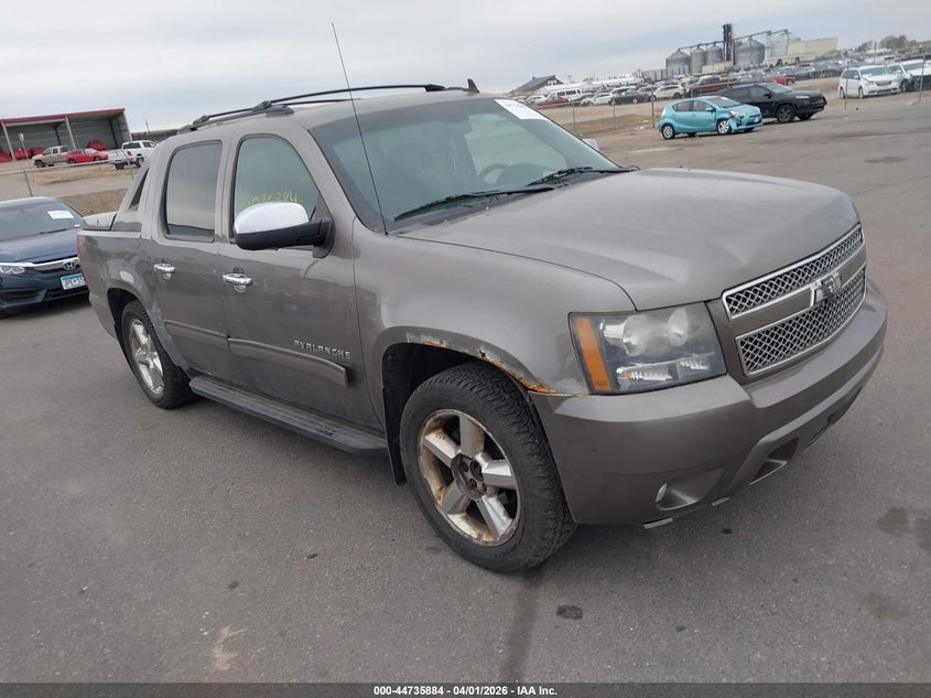 2011 Chevrolet Avalanche 1500 Ls