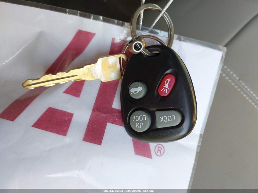 2000 Chevrolet Suburban 1500 Lt VIN: 3GNFK16T4YG205315 Lot: 44735893