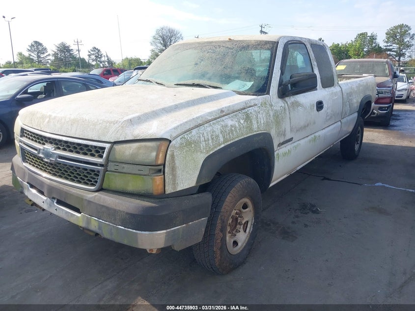 2005 Chevrolet Silverado 2500hd Work Truck 1GCHC29UX5E259326 photo 1