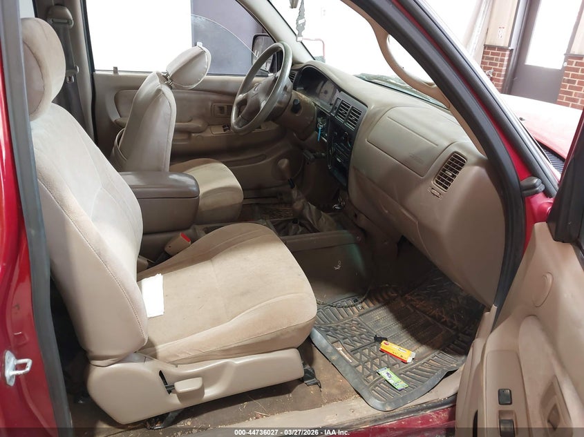 2001 Toyota Tacoma Base V6