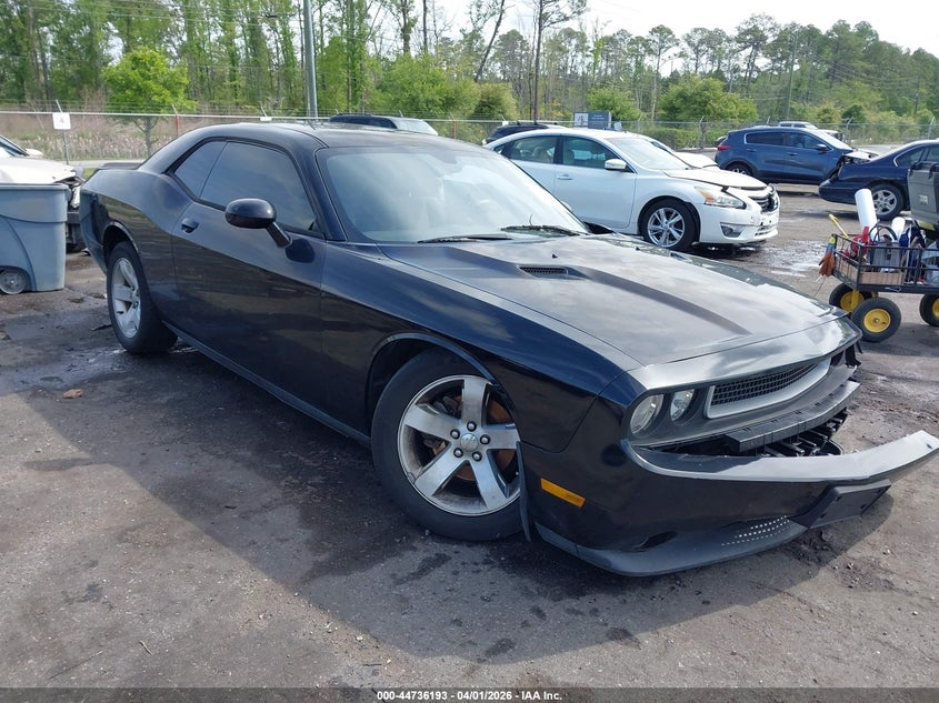 2013 Dodge Challenger Sxt