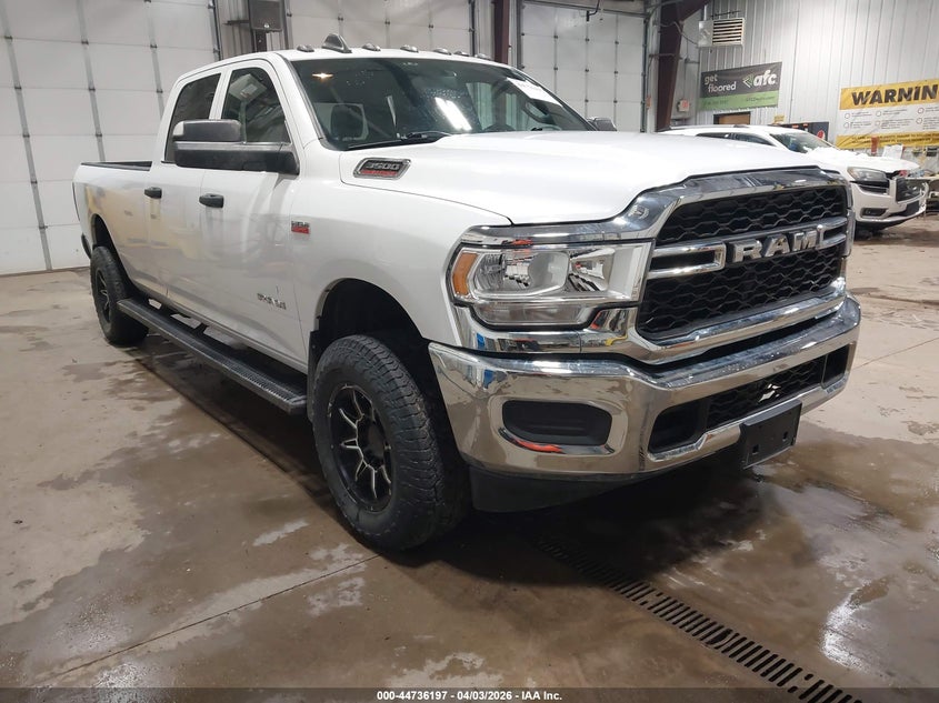 2021 Ram 3500 Tradesman 4X4 8' Box