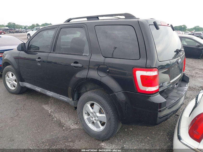 2010 FORD ESCAPE auction photo 3