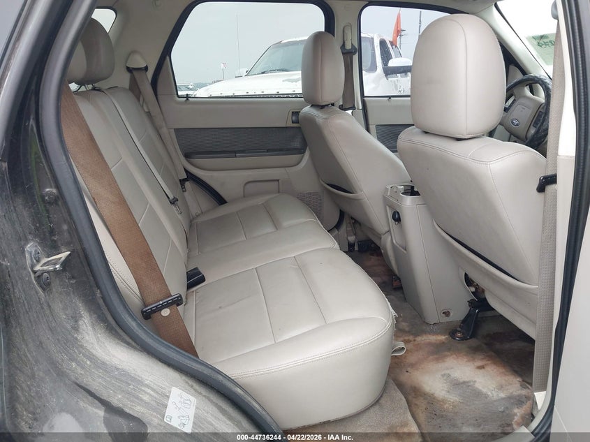 2010 FORD ESCAPE auction photo 8