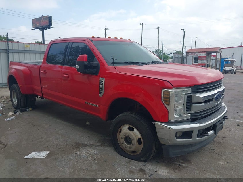 2017 FORD F-350 LARIAT