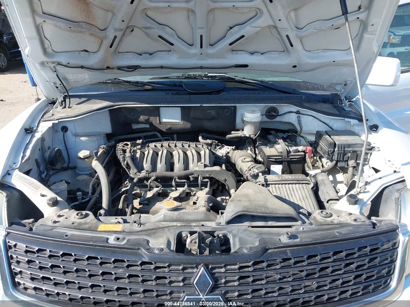 2011 Mitsubishi Endeavor VIN: 4A4JN2AS2BE032545 Lot: 44736541