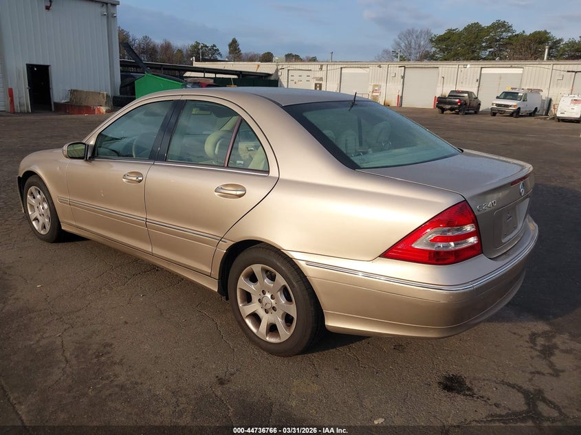2005 Mercedes-Benz C 240 Luxury