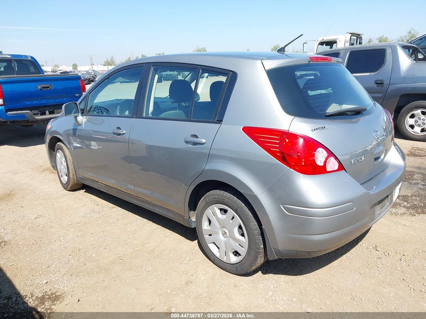2012 Nissan Versa 1.8 S