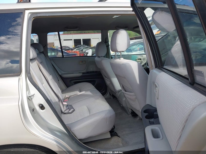 2006 TOYOTA HIGHLANDER auction photo 8