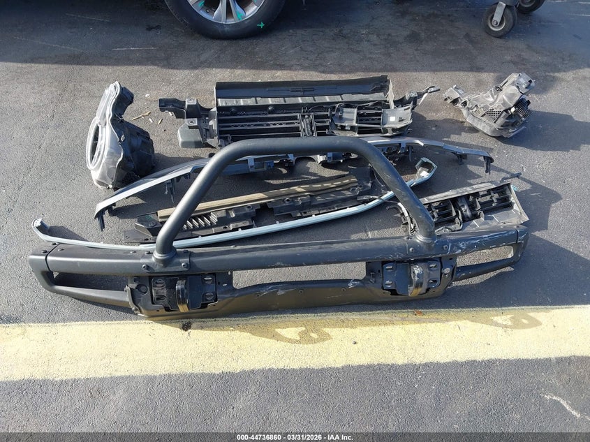 2024 FORD BRONCO VIN: 1FMDE7AH9RLA92068