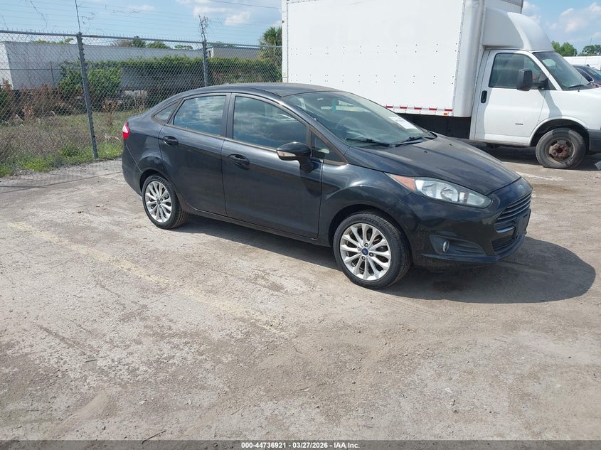 2014 FORD FIESTA SE