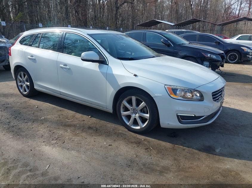 2016 Volvo V60 T5 Drive-E Premier