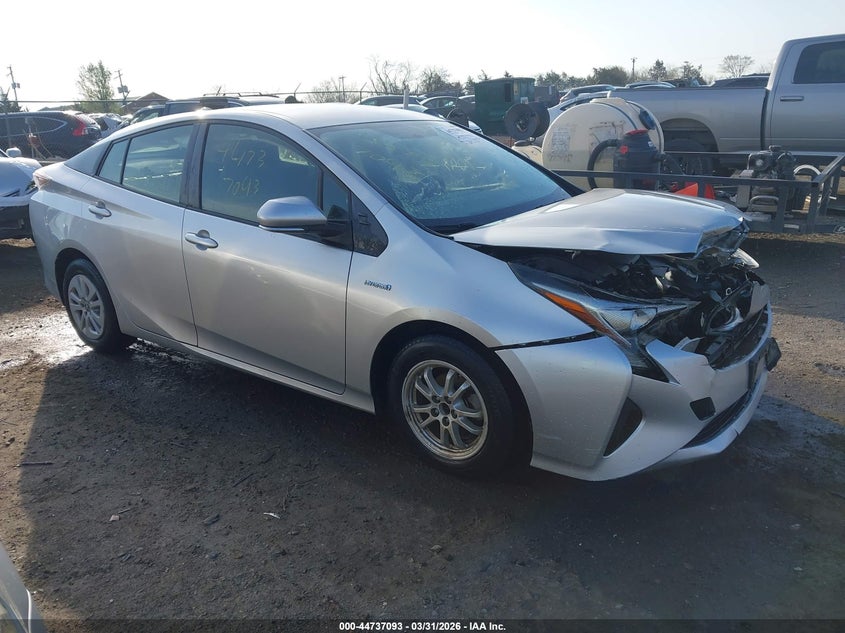 2016 Toyota Prius Two