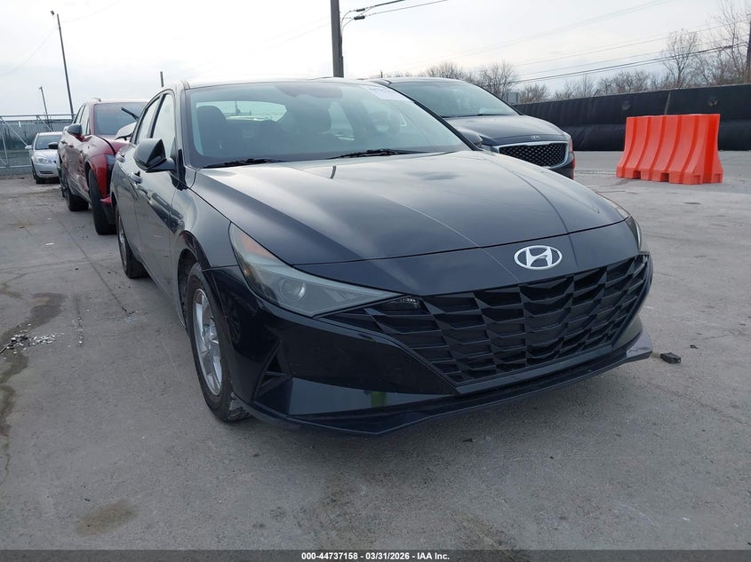 2021 Hyundai Elantra Se