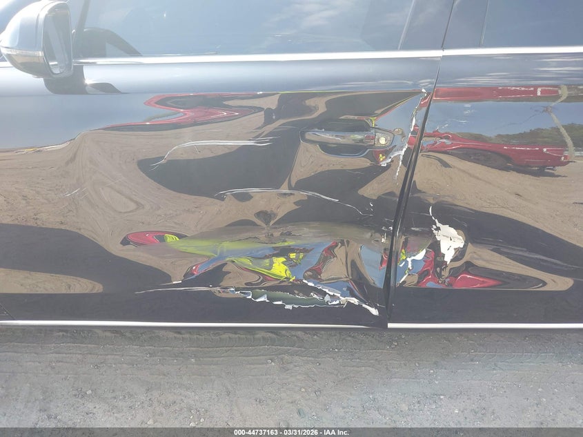 2012 Audi A8 L 4.2 VIN: WAURVAFD5CN023156 Lot: 44737163