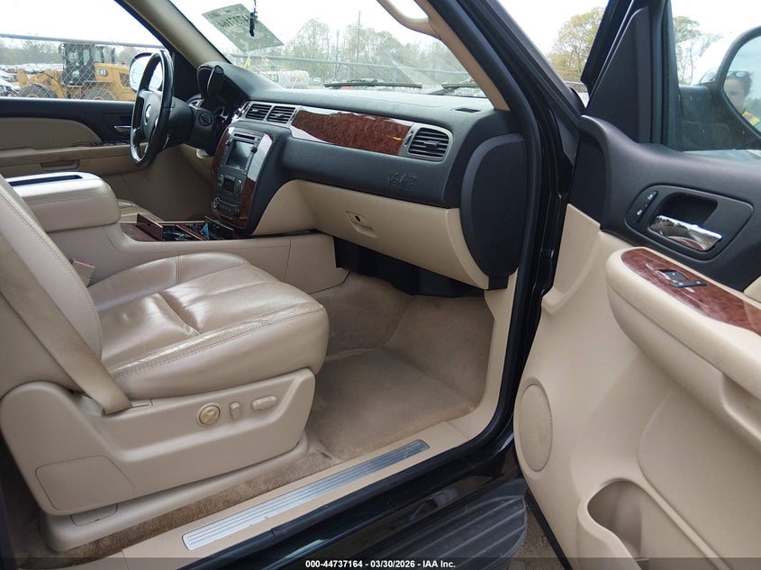 2007 Chevrolet Suburban 1500 Ltz