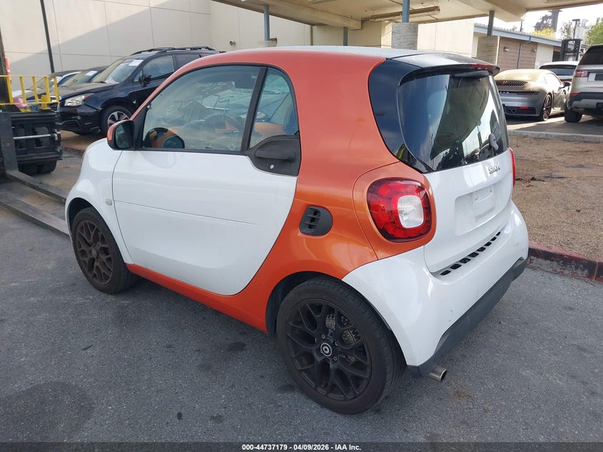 Vin: wmefj5da5gk051128, lot: 45234367, smart fortwo passion 20163