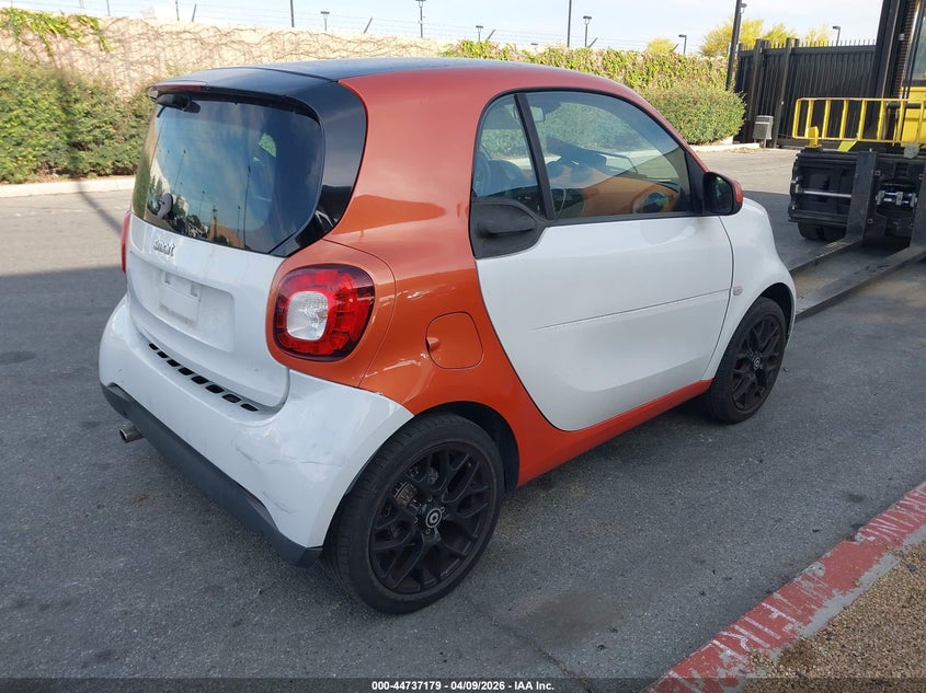 Vin: wmefj5da5gk051128, lot: 45234367, smart fortwo passion 20164