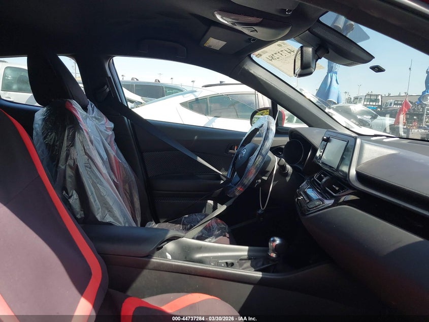 2018 Toyota C-Hr Xle Premium