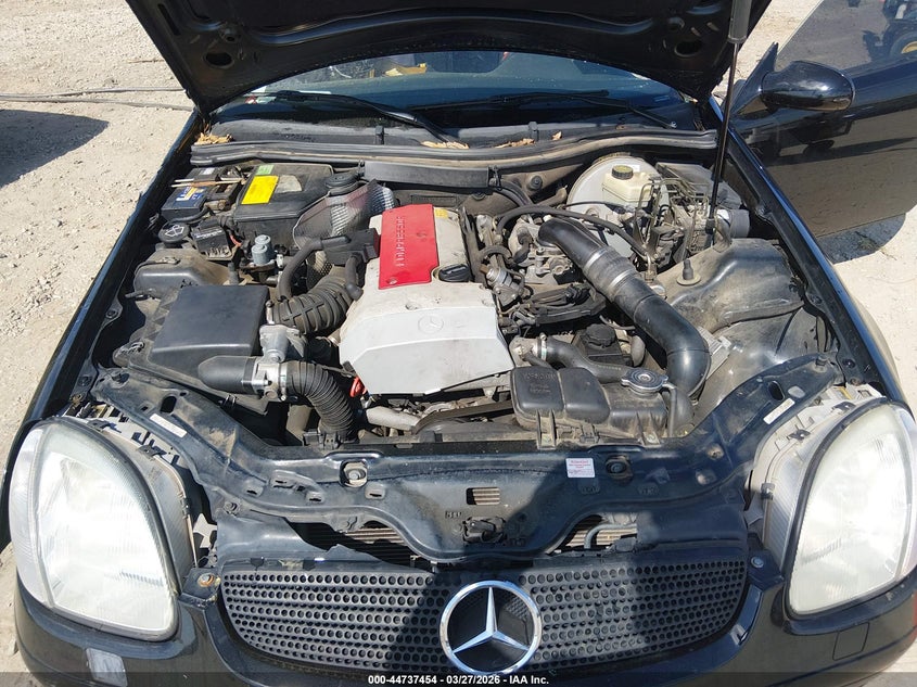 1998 Mercedes-Benz Slk 230 VIN: WDBKK47FXWF074275 Lot: 44737454