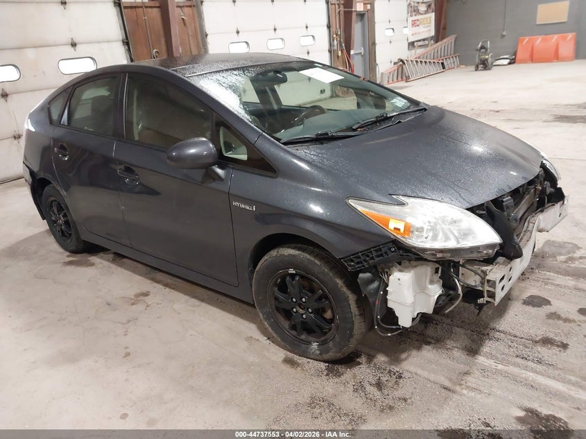 2013 Toyota Prius Three