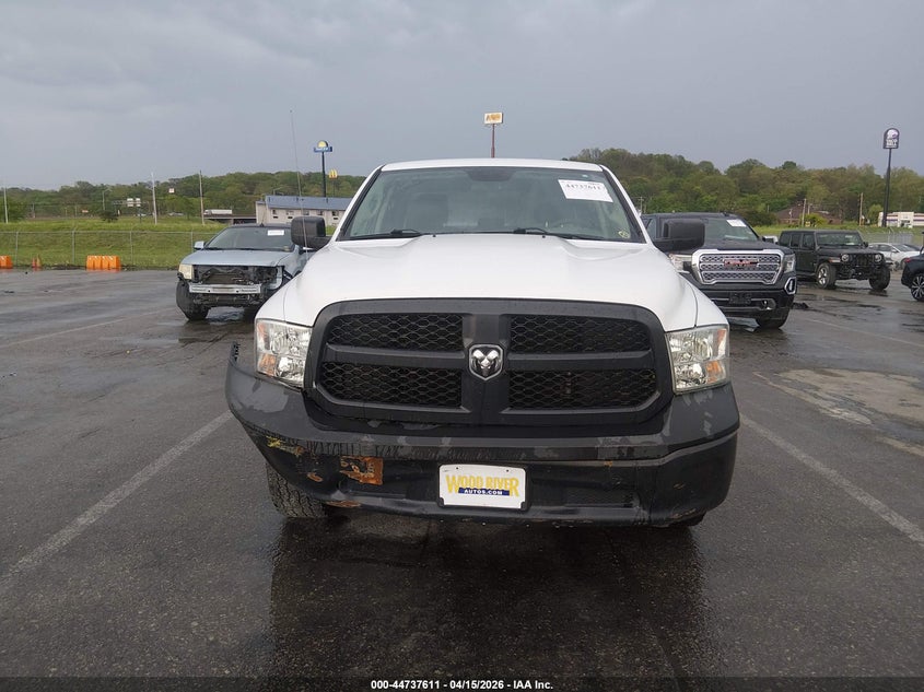 2019 Ram 1500 Classic Tradesman 4X2 6'4 Box VIN: 1C6RR6FG7KS603935 Lot: 44737611